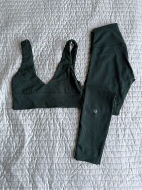 Lululemon workout set legacy green